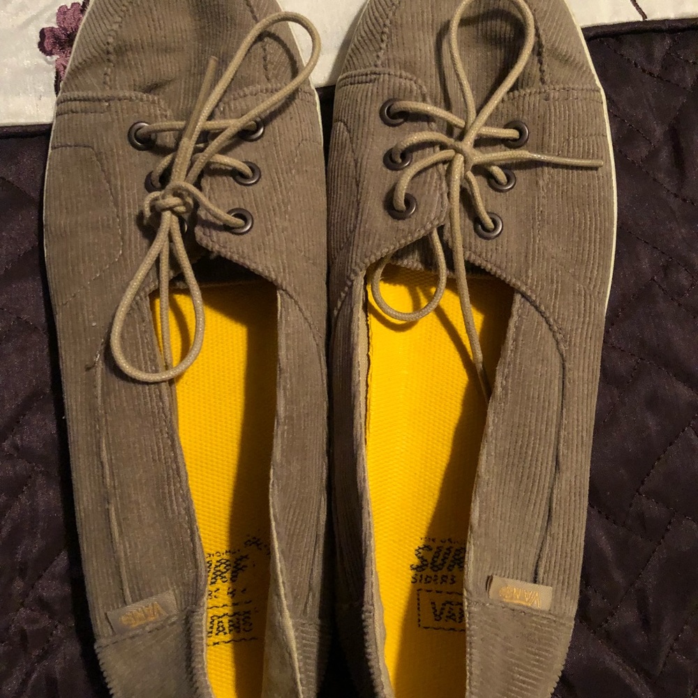Shoes - Picture 2 of 2